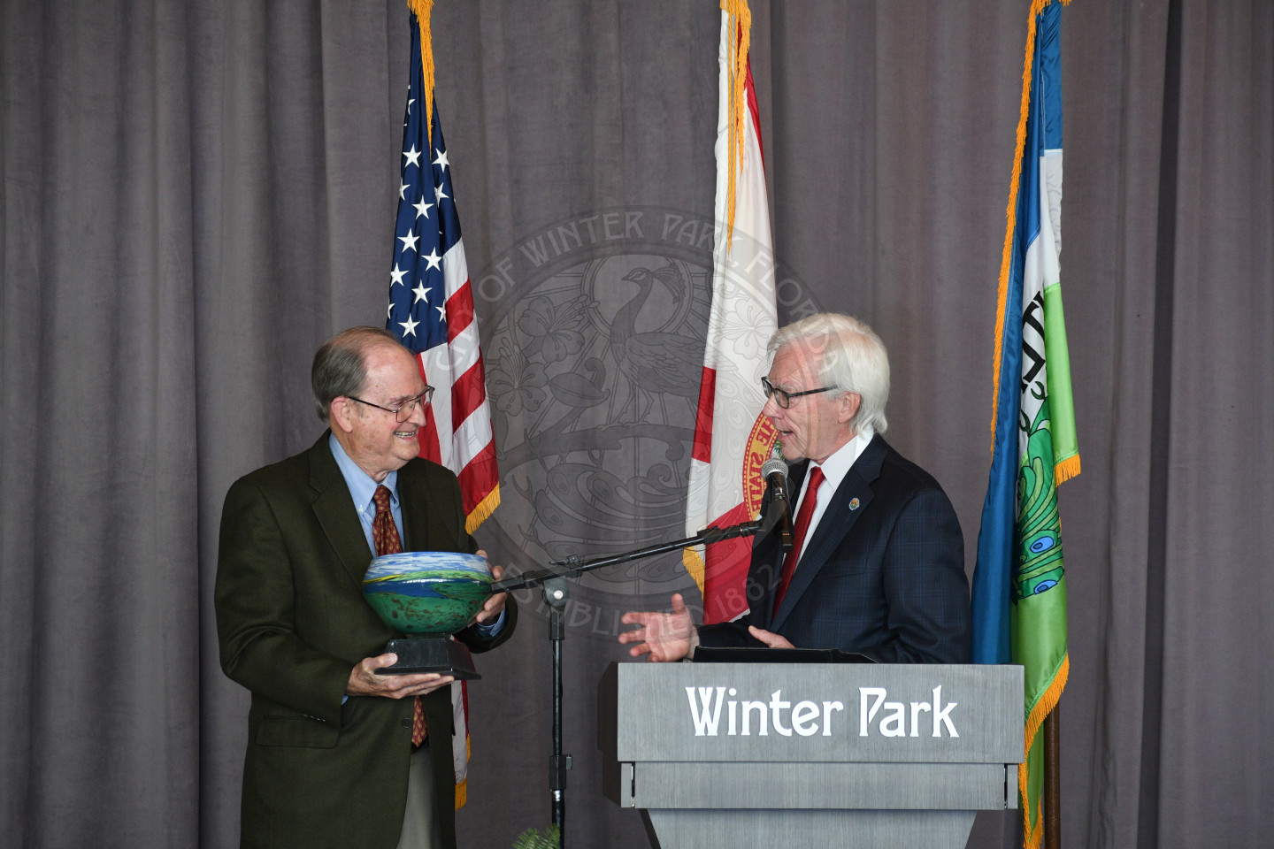 Mayor Phil Anderson giving