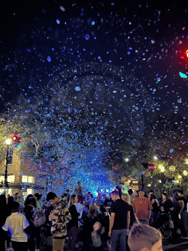 bubbles in the sky on Park Avenue